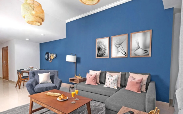 LUX - Marina Ocean View Suite 1