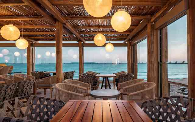 Mitsis Rinela Beach Hotel
