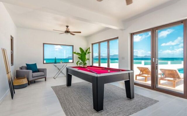 Villa Pelican Bay