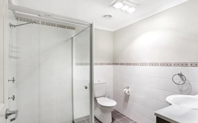 Alida Place, 1 Lagoons Estate