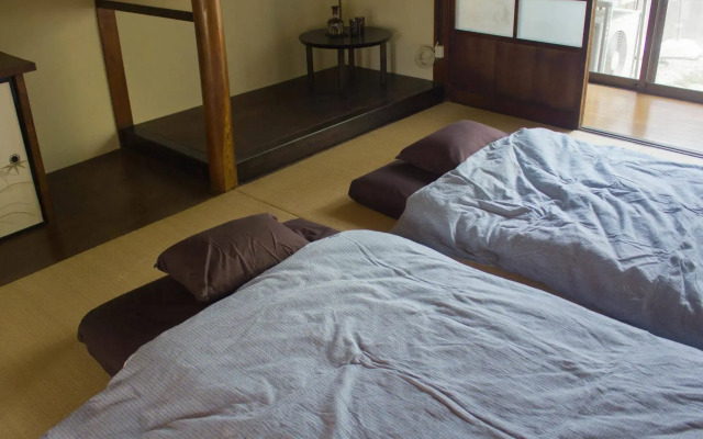 Guesthouse MADO – Hostel