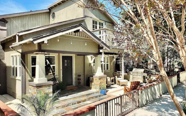 Park Avenue Beach Paradise Chic & Secluded 4 BDR