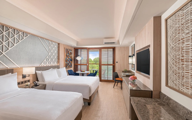 Henann Premier Coast Resort