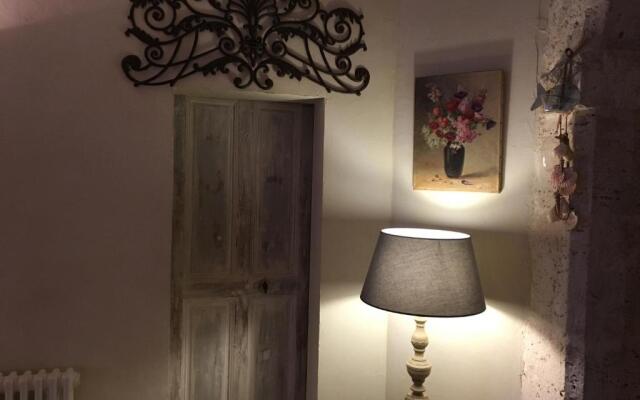 Maison d'Ines centre historique garage privé