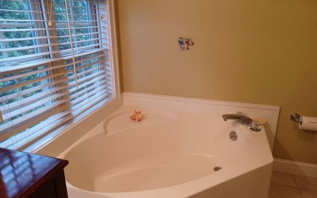 The Inn on Bath Creek