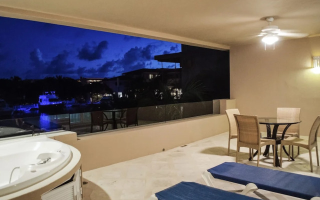 Porto Bello Gran Marina by GuruHotel