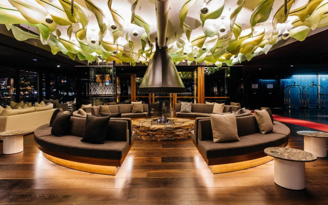 MACq 01 Hotel