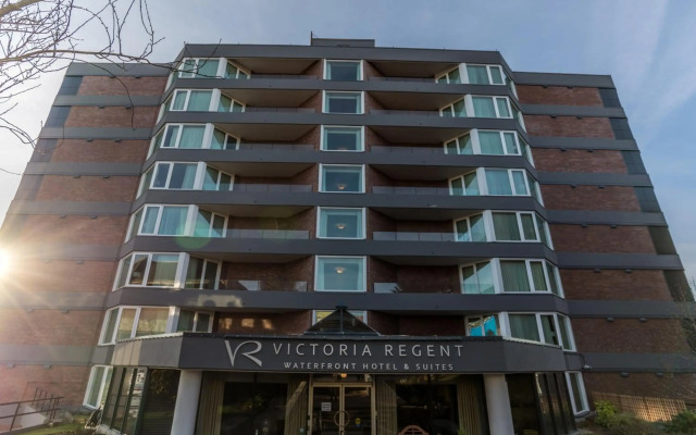Victoria Regent Waterfront Hotel & Suites