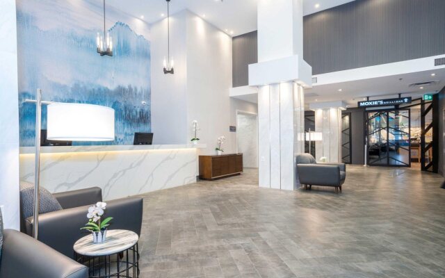 Sandman Signature Calgary Downtown Hotel