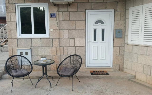 Charming Little Apartment