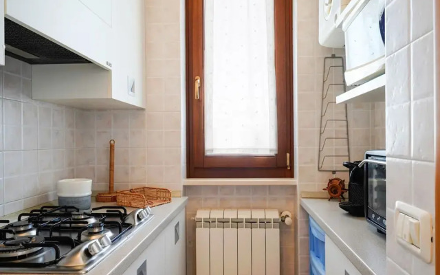 Appartamento a Torre Canne con Balcone