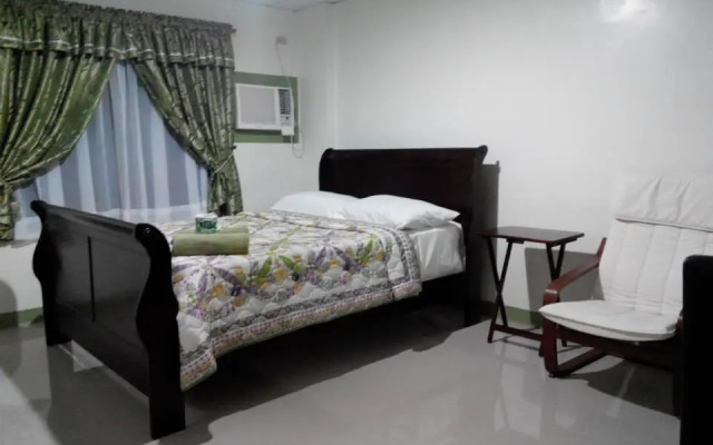 Raquels Pensionne House