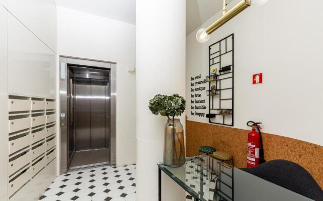 Galerias Nightlife Fashion Flats