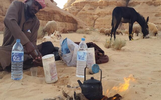 Wadi Rum Candles Camp