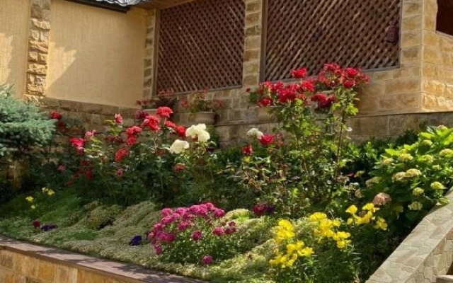 Tur House U Morya Guest House