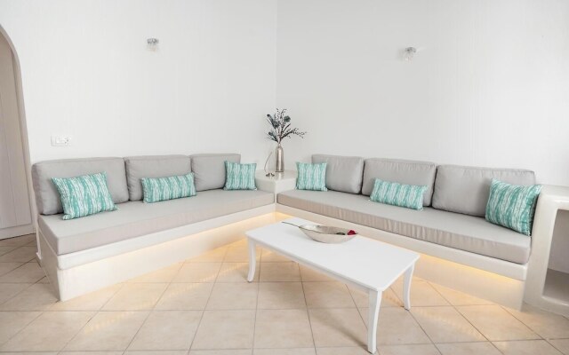 Anthemis Suites