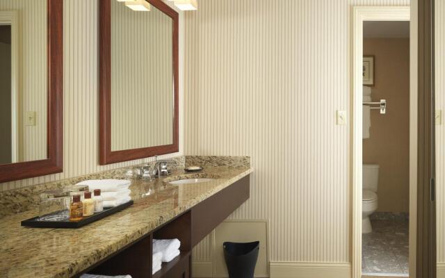 Sheraton Suites Akron Cuyahoga Falls