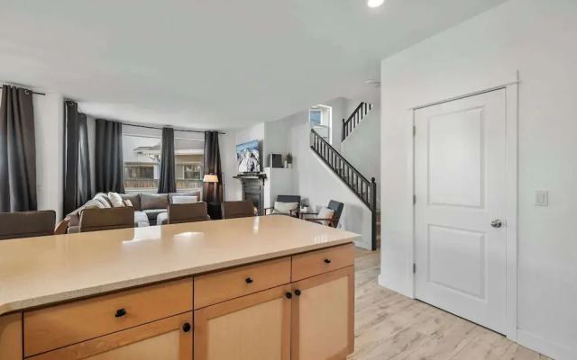 Hot-tub, 30 min From Mt. Bachelor