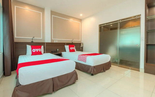 OYO 1011 Orchids 4 Hotel