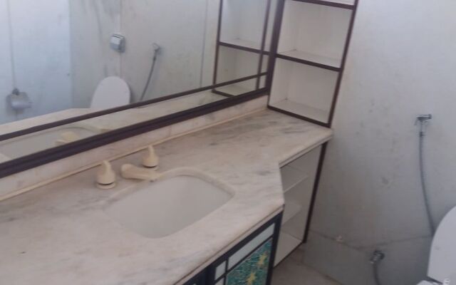 Flat Oeste La Residence