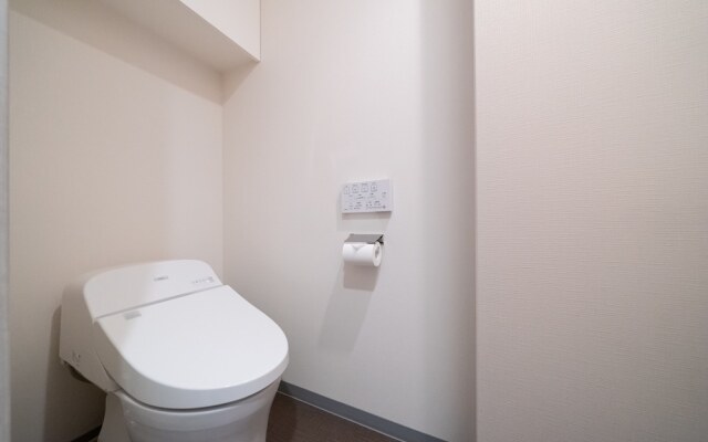 Grandouce Higashi-Shinsaibashi