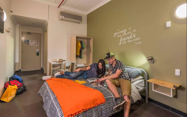 YHA Adelaide Central