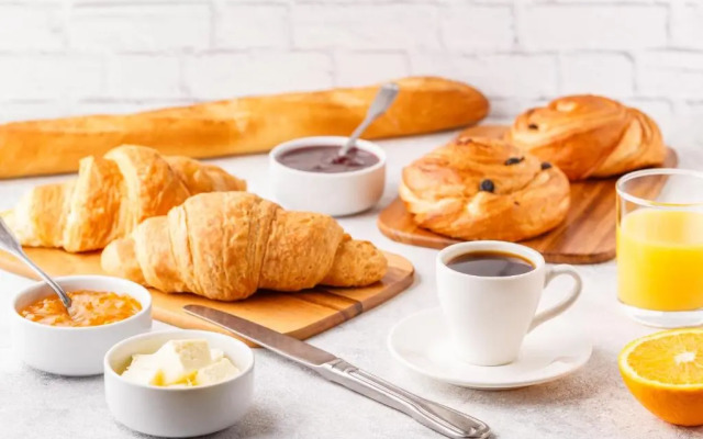 The Arrivals Home-District 3-10stars-SG center