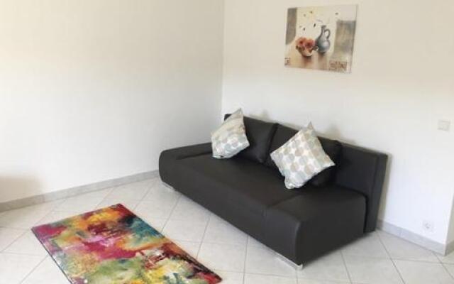 Weststadt Apartment
