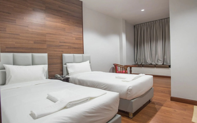 Chanthaburi Center Hotel