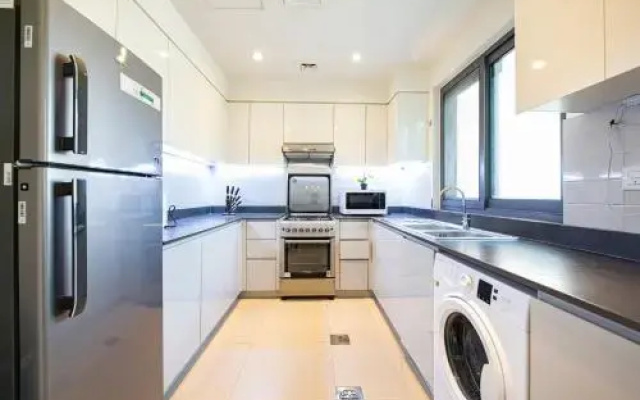 Modern Dubai Hills Luxury 4 BEDROOM VILLA