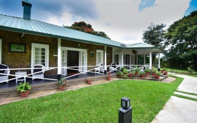 Monica Garden Bungalow
