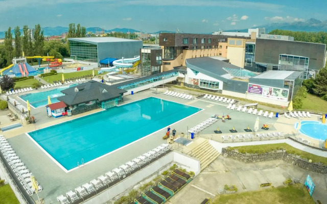 Hotel Aquacity Riverside