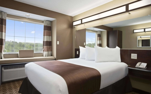 Sonesta Essential Fairmont