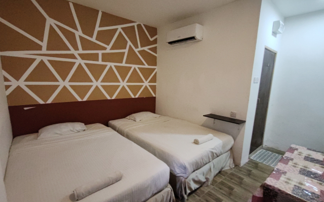 M Motel Meru