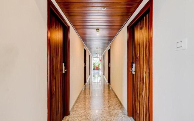 Fabhotel Tej