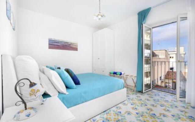 Millie Sorrento Suites