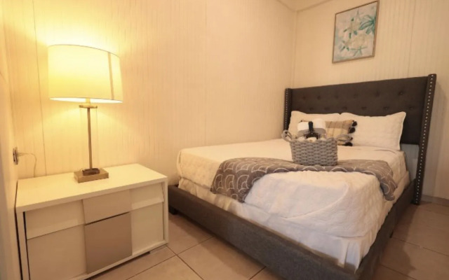 The Good Vibes House