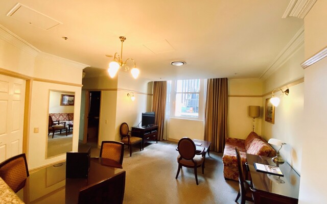 Royal Albert Hotel