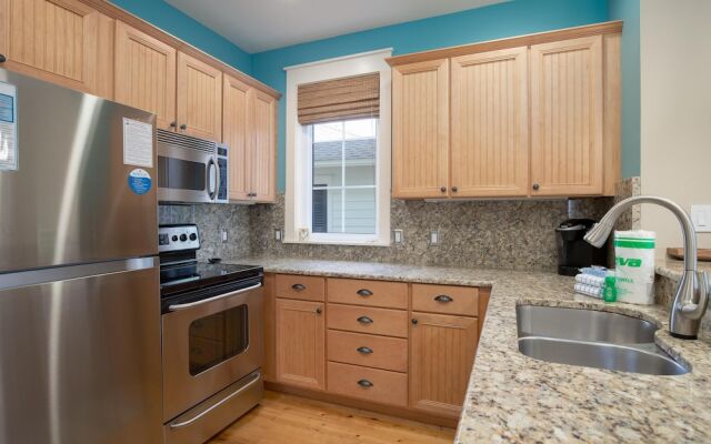 1313 Laurel Grove(G)* - 3BR 3.5BA (8)