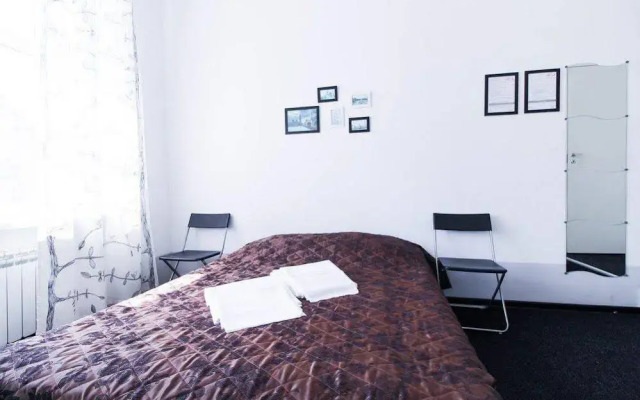SuperHostel on Mayakovskogo 27