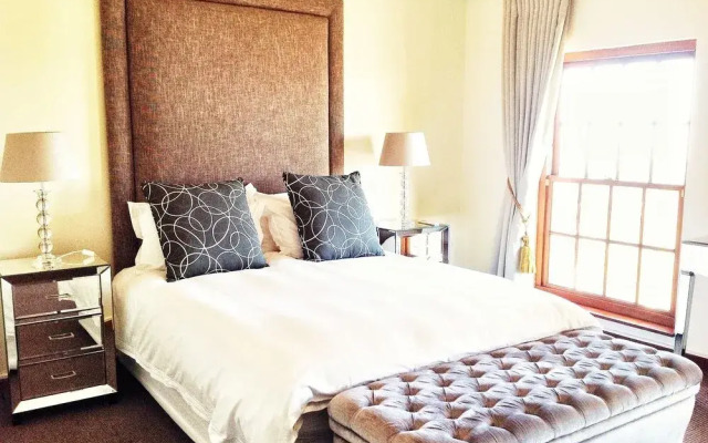 Plattekloof Residence | Island Letting