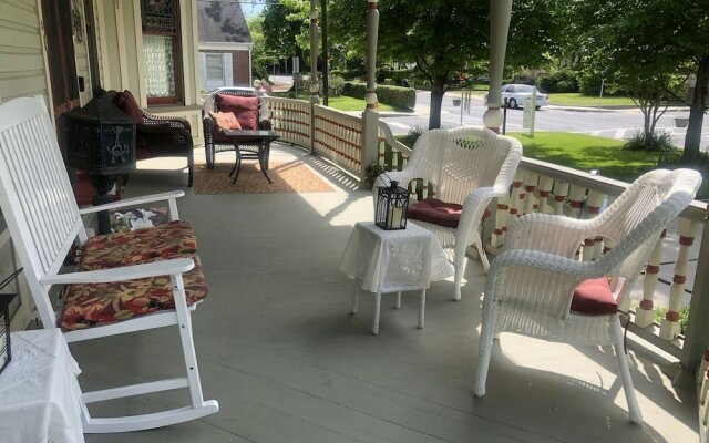 Gillis Grier Bed & Breakfast