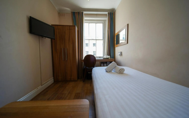 Royal Eagle Hotel