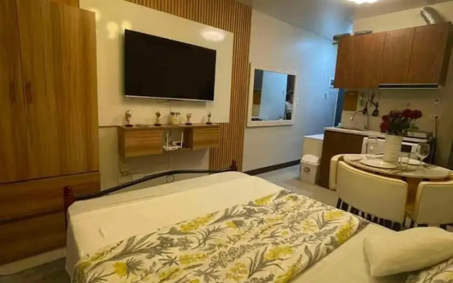Room in Studio - Luxury Condo-sea View- Near Beach
