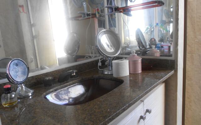 Gohouse - Anibal 604