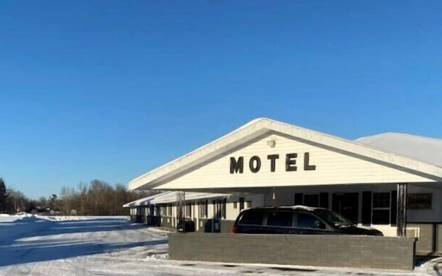 Northwoods Motels