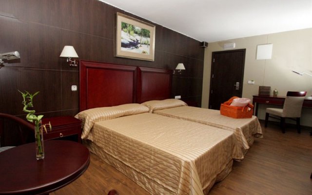 Águilas Hotel Resort