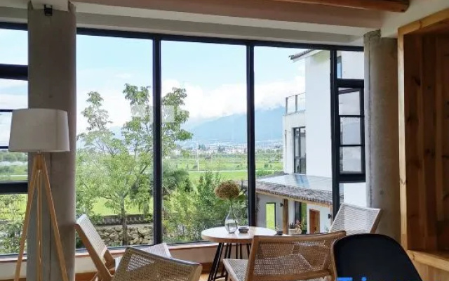 Liangentang Inn (Dali Old Town Haixi) – Balcony – Dali