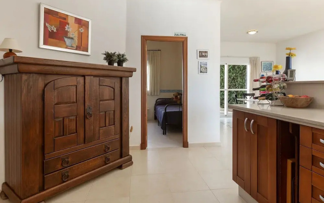 Detached Villa With a Large Private Swimming Pool