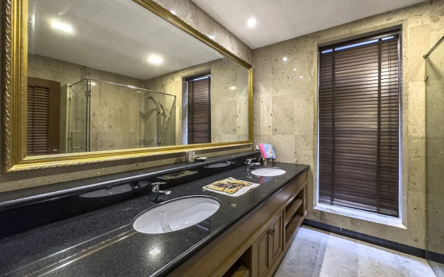 Executive 4 Bed Pool Villa - VTM